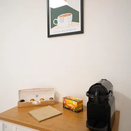 Charmante Am Drachenfels *